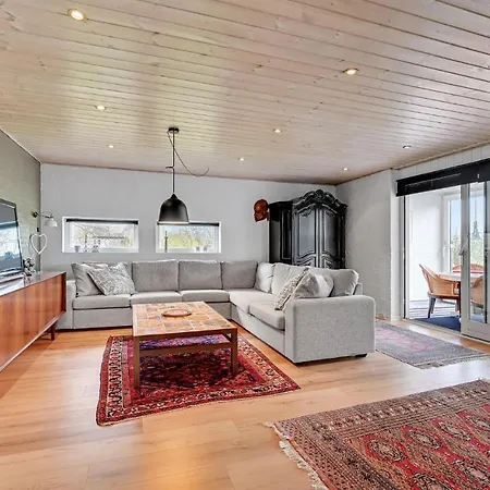 3 Bedroom Amazing In Semesterbostad Otterup